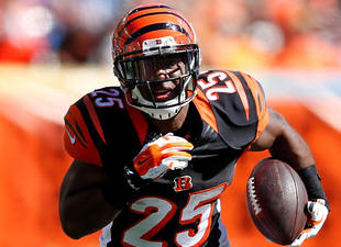Giovani Bernard - Tennessee Titans v Cincinnati Bengals