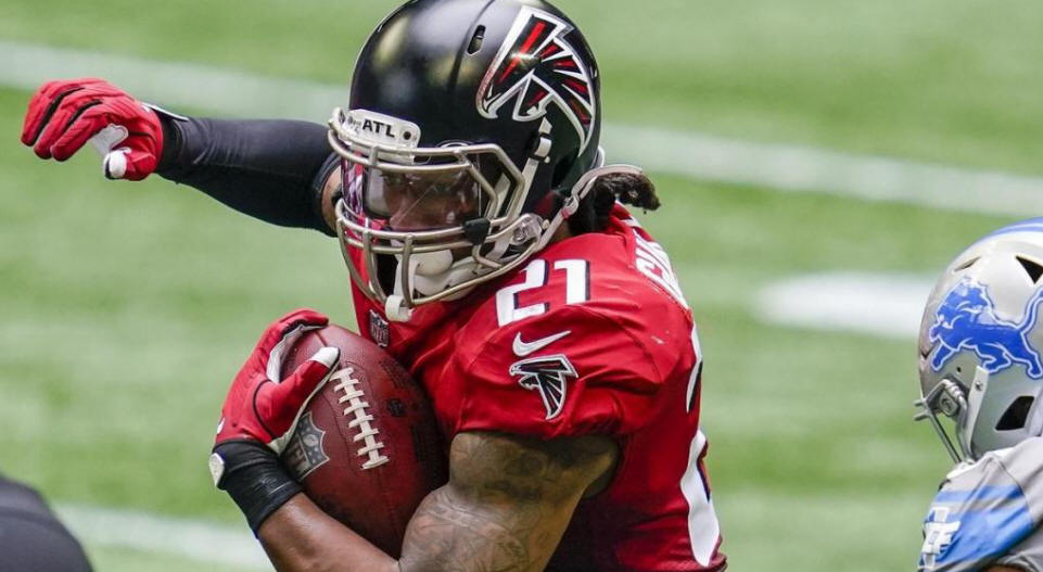 LOOK: Todd Gurley costs Falcons by scoring TD after failing to stop his  momentum, leads to wild Lions comeback - CBSSports.com