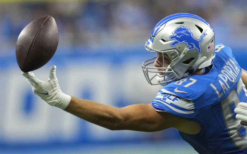 Sam LaPorta joins rookies Jahmyr Gibbs, Brian Branch in missing Lions  practice - mlive.com